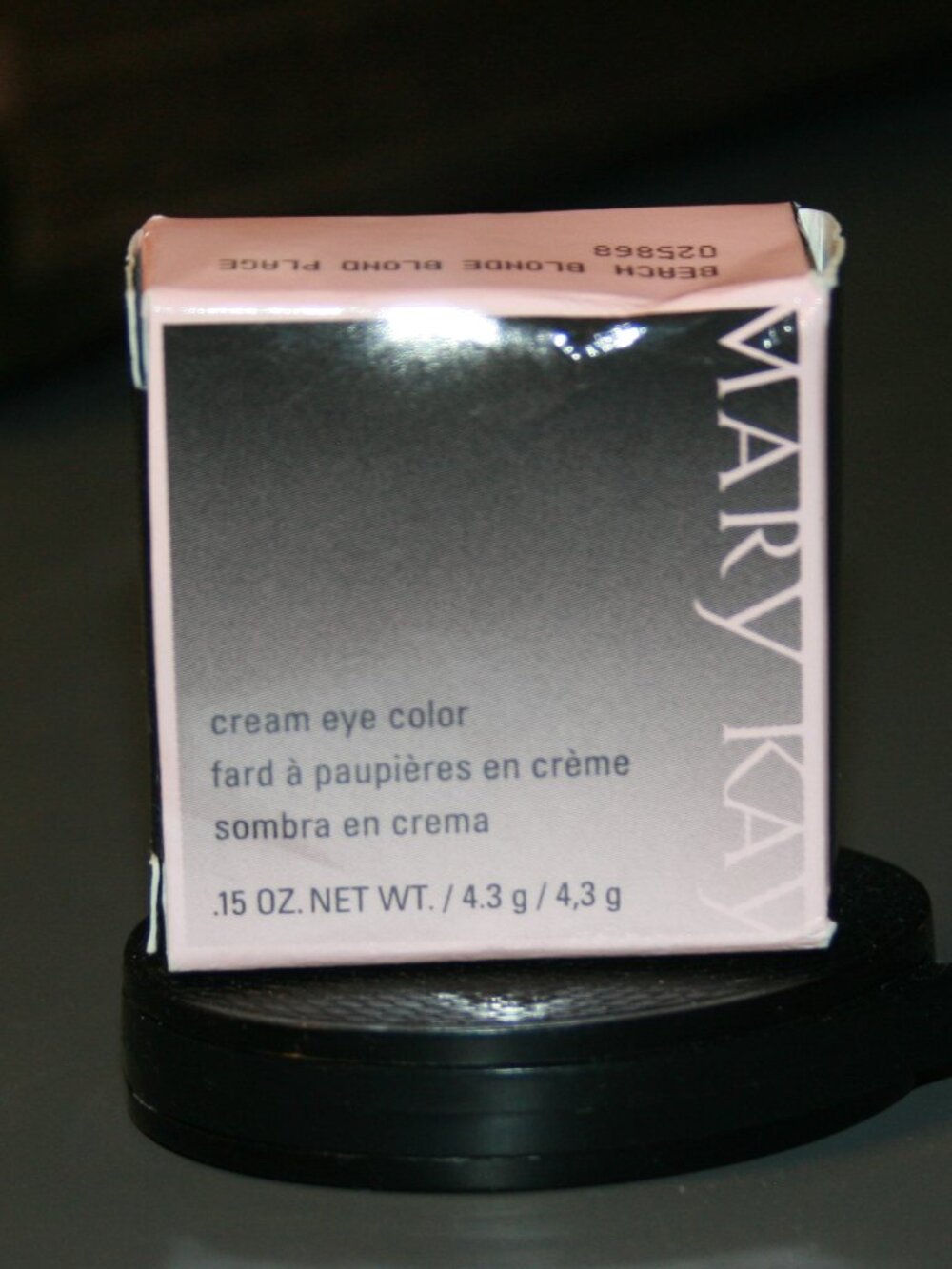 Mary Kay Cream Eye Color - NIB  Beach Blonde